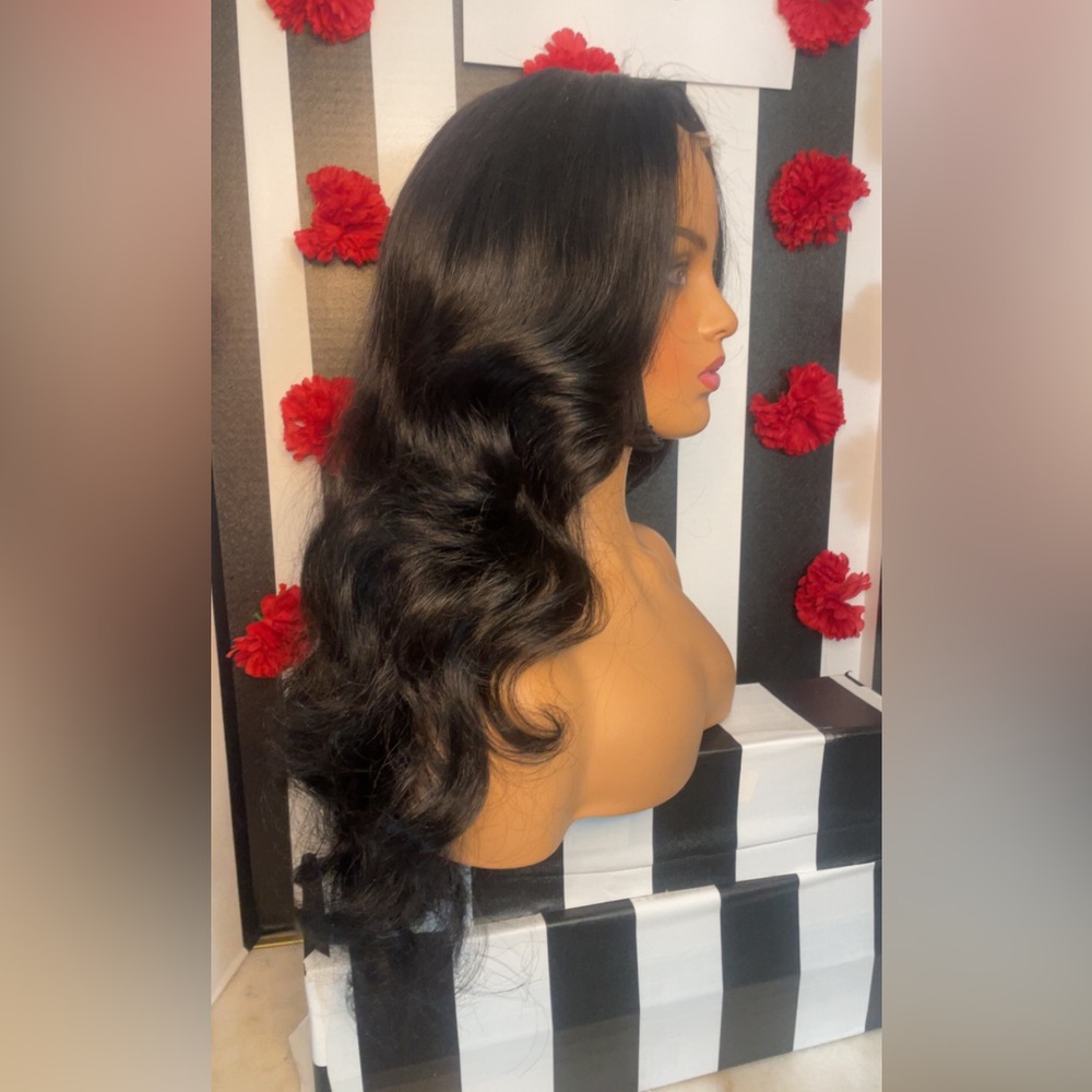 Black Voluminous Waves Wig 24inch 4x4 HD LACE CLOSURE WIG